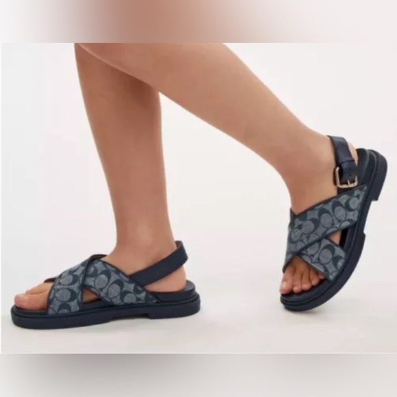 Coach Women Signature Fraser Chambray Sandal Midnight Navy Sz 9 B NWB - Picture 3 of 12